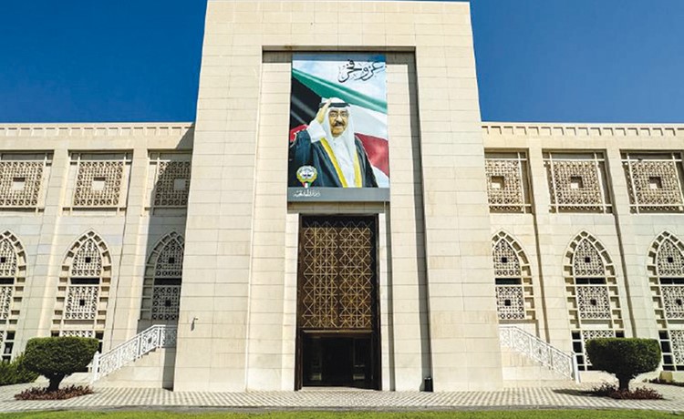 الكويت: استهداف منشآت إيران النووية تطور خطير