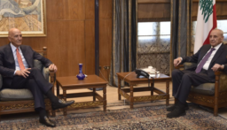 بري استقبل الموفد الأميركي وسفيرين: الانسحاب الاسرائيلي فورا ووقف الخروقات المدخل الأساس للاستقرار