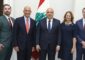 الرئيس عون أكد لباراك تطلع لبنان إلى دعم واشنطن لاعادة النهوض ووقف الاعمال العدائية وانسحاب الاسرائيلي من الجنوب