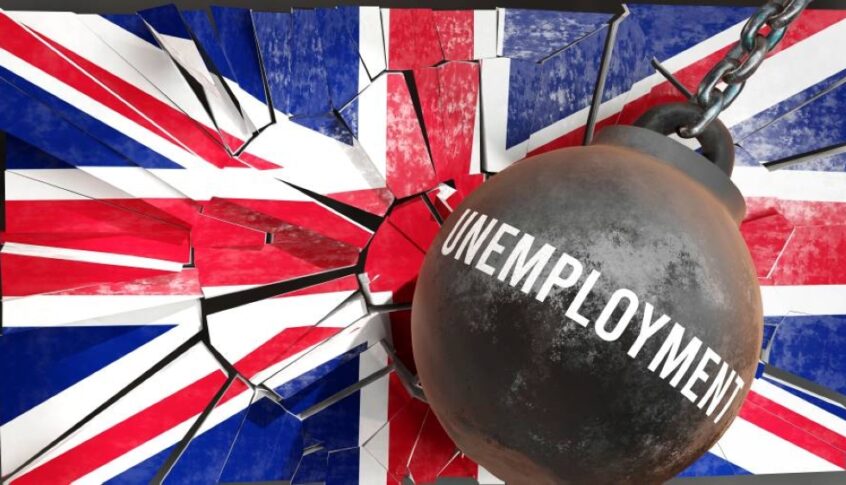 بطالة بريطانيا تبلغ ذروتها منذ 2021 وسط تباطؤ الأجور