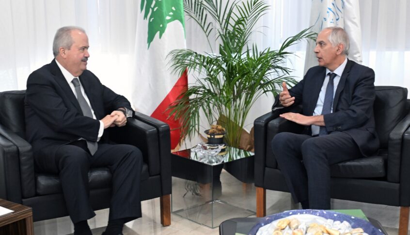 جابر استعرض مع المدير الإقليمي للبنك الدولي لواقع القطاعات الخدماتية والبنى التحتية في اطار إعادة الاعمار
