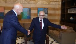 سلام أكد لباراك تمسّك لبنان بخيار الأمن والاستقرار ورفض الانجرار إلى الحرب الدائرة في الإقليم