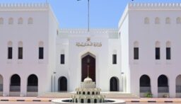 سلطنة عمان متضامنة مع  قطر… لوقف فوري للأعمال العسكرية
