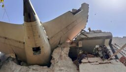 بعد سقوط طائرة الركاب الهندية من طراز “بوينغ”…أسهم شركة “بوينغ” الأمريكية انخفضت بنسبة 7.8%