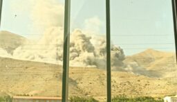 صورة تظهر جانبا من غارات الاحتلال الإسرائيلي على محيط العاصمة الإيرانية