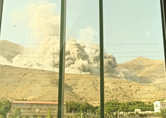 صورة تظهر جانبا من غارات الاحتلال الإسرائيلي على محيط العاصمة الإيرانية