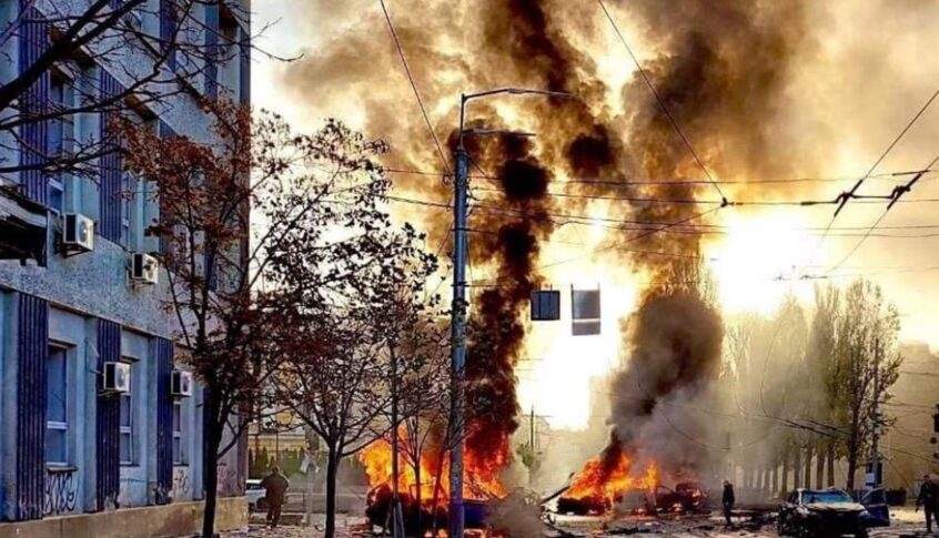 14 قتيلاً على الأقل في كييف بضربات روسية وزيلنسكي يعتبرها من أفظع الهجمات