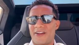 محمد رمضان يعتذر عن حفله في أميركا بطريقة طريفة