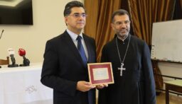 مرقص في لقاء للإعلاميين بأبرشيّة أنطلياس المارونيّة: لا يمكن تنشئة أجيال متصالحة مع ذاتها من دون إدماج مفاهيم التسامح، وقبول التنوع والمواطنة الحاضنة