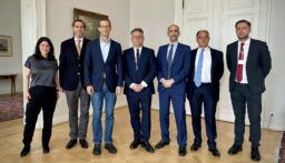 قبيل مفاوضات إسطنبول.. أوكرانيا تتباحث مع ألمانيا وإيطاليا وبريطانيا