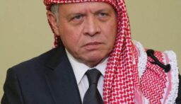 ملك الأردن يتشاور ورئيس وزراء اليونان في سبل وقف اتصعيد