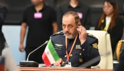 أول زيارة خارجية منذ الحرب.. وزير الدفاع الإيراني يشارك بـ”قمة شنغهاي”