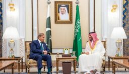 ولي العهد السعودي التقى رئيس وزراء باكستان