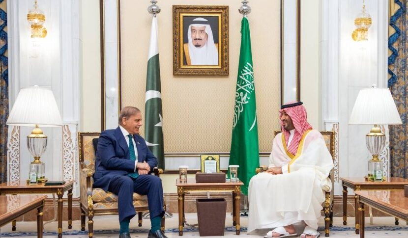 ولي العهد السعودي التقى رئيس وزراء باكستان