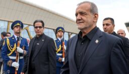 الرئيس الايراني: قواتنا المسلحة لقنت المعتدين درسًا عظيمًا