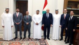 وفد شركة “Resources Investment” الإماراتية برئاسة محمد الظاهري، نقل إلى الرئيس عون رغبة الشركة في المساهمة بتنفيذ مشاريع حيوية في لبنان منها الكهرباء والقطاع المصرفي إلى جانب استثمارات في عدد من المشاريع الإنمائية التي تحددها الدولة اللبنانية