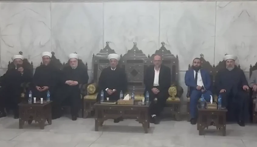 المفتي دريان يزور المسجد الأموي الكبير في دمشق