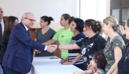 جولة ميدانية لسلام على عدد من مراكز الخدمات الإنمائية في بيروت