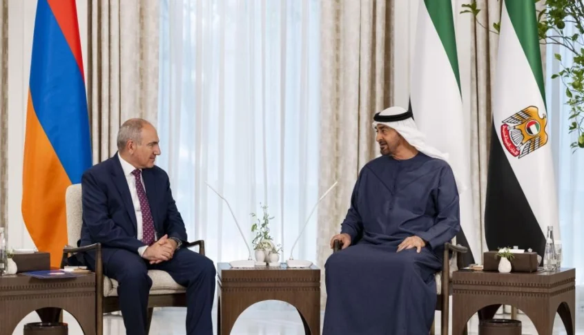 الرئيس الإماراتي ورئيس وزراء أرمينيا يبحثان علاقات التعاون بين البلدين