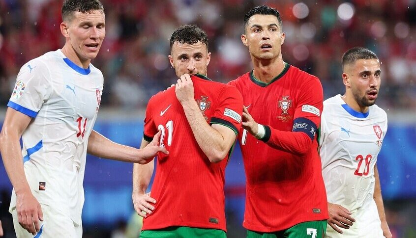 رونالدو يعبّر عن صدمته بوفاة زميله ديوغو جوتا!