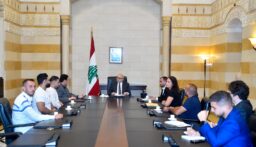 سلام استقبل وفودا من الموظفين المتعاقدين والمنتدى المدني للمفقودين والمخفيين قسرًا وجمعية “live “ love Beirut