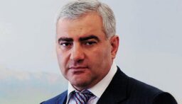 أرمينيا.. محكمة الاستئناف تؤيّد تمديد حبس رجل الأعمال كارابتيان لمدة شهرين