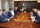 لبنان ينجح “بشراء الوقت”.. ليونة أميركيّة ولا ضمانات