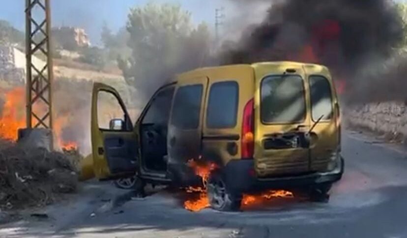 مركز عمليات طوارئ الصحة العامة: الغارة الإسرائيلية على سيارة في بلدة دير كيفا قضاء صور أدت إلى سقوط شهيد