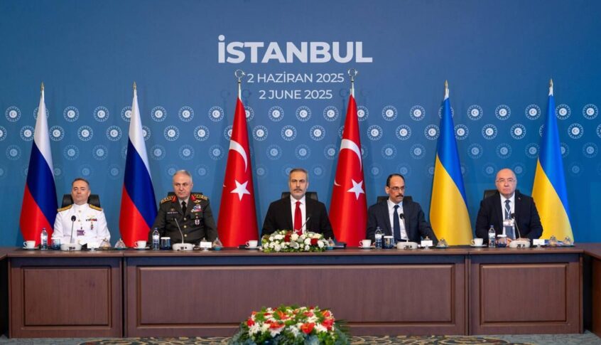 أنقرة: ننتظر ردّ كييف لبحث إمكانية عقد جولة ثالثة من المحادثات بين روسيا وأوكرانيا