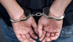 توقيف مواطن لاتجاره بأعتدة ومعدات عسكرية من دون رخصة قانونية توقيف مواطن لاتجاره بأعتدة ومعدات عسكرية من دون رخصة قانونية