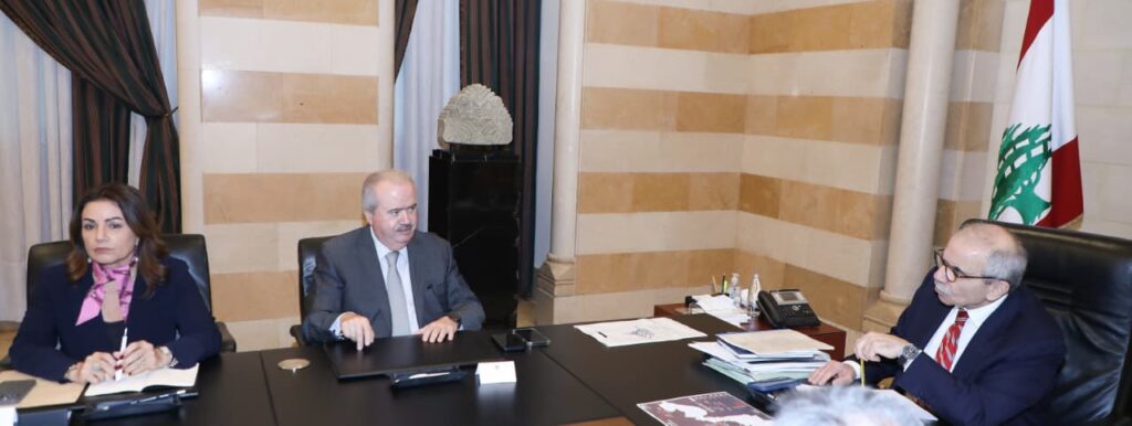 اللجنة الوزارية لإعادة الإعمار بحثت آلية تحديد ودفع المساعدات والتعويضات عن الأضرار اللاحقة بالوحدات السكنية وغير السكنية الناتجة عن العدوان الإسرائيلي وعن انفجار المرفأ