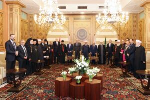 بالصور الرئيس عون شارك في حفل الإفطار الذي أقامه المفتي دريان في دار الفتوى بالصور الرئيس عون شارك في حفل الإفطار الذي أقامه المفتي دريان في دار الفتوى