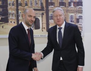 بارو أشار من الخارجية إلى أهمية البحث في مرحلة ما بعد انسحاب قوات اليونيفيل بارو أشار من الخارجية إلى أهمية البحث في مرحلة ما بعد انسحاب قوات اليونيفيل