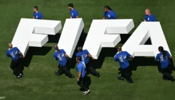 الفيفا يعيد روسيا إلى المنافسات الدولية