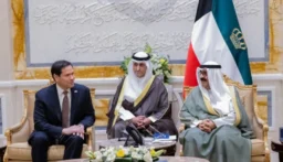 أمير الكويت يبحث مع روبيو جهود تعزيز أمن واستقرار “الشرق الأوسط”