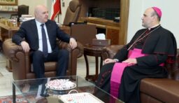 عون عرض مع السفير البابوي في لبنان المونسنيور باولو بورجيا نتائج زيارته إلى الولايات المتحدة