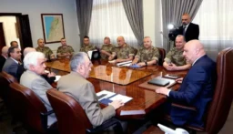 لبنان يتشدّد بمطالبه والاحتلال يتلطّى بالتغطية الأميركية لشروطه (غاصب المختار – اللواء)