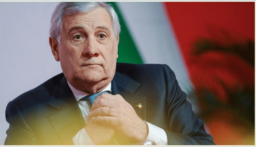 إيطاليا تعلق موقتا اتفاق شنغن مع إسبانيا