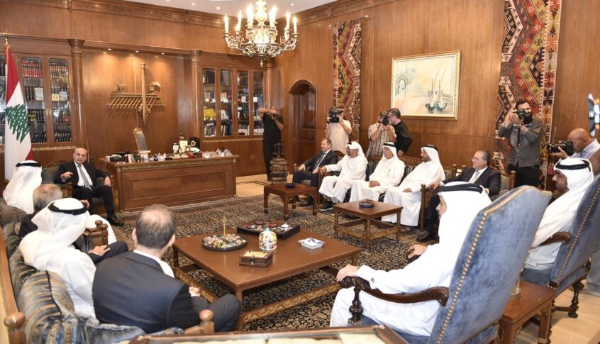 بالصور: الرئيس بري تابع مع الوفد الإماراتي الاوضاع العامة وسبل تعزيز التعاون والشراكة والعلاقات الثنائية بين لبنان ودولة الامارات