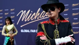 «Michael» يتجاوز المليار دولار ويصبح أعلى أفلام السيرة الذاتية إيرادا في تاريخ السينما