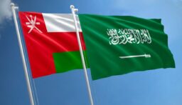 سلطنة عمان تتضامن مع السعودية