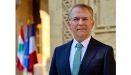 السفير الفرنسي الجديد اكد إلتزام بلاده الراسخ بالوقوف إلى جانب لبنان