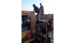 العدو الإسرائيلي يستهدف حفّارة في كفرتبنيت
