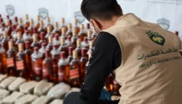 “سانا”: مكافحة المخدرات تحبط محاولة تهريب مواد مخدرة ومسكرات عقلية قادمة من لبنان