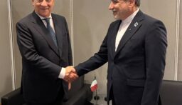 تاياني بعد لقائه عراقجي: نأمل بالتقدم نحو وقف إطلاق النار وإعادة فتح مضيق هرمز