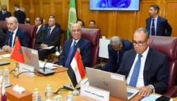 مصر تحذر من فرض تقسيم زماني أو مكاني في المسجد الأقصى