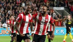برينتفورد يصعق تشيلسي بثلاثية في الدوري الإنجليزي