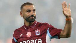 محمد صلاح يرزق بمولوده الثالث «ليل»