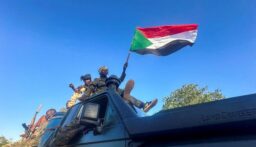 الجيش السوداني يشن ضربات جوية عنيفة على أرتال الدعم السريع في غرب كردفان