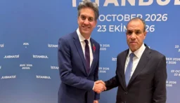 وزير الخارجية المصري يؤكد لنظيره البريطاني ضرورة كسر جمود مفاوضات أميركا وإيران